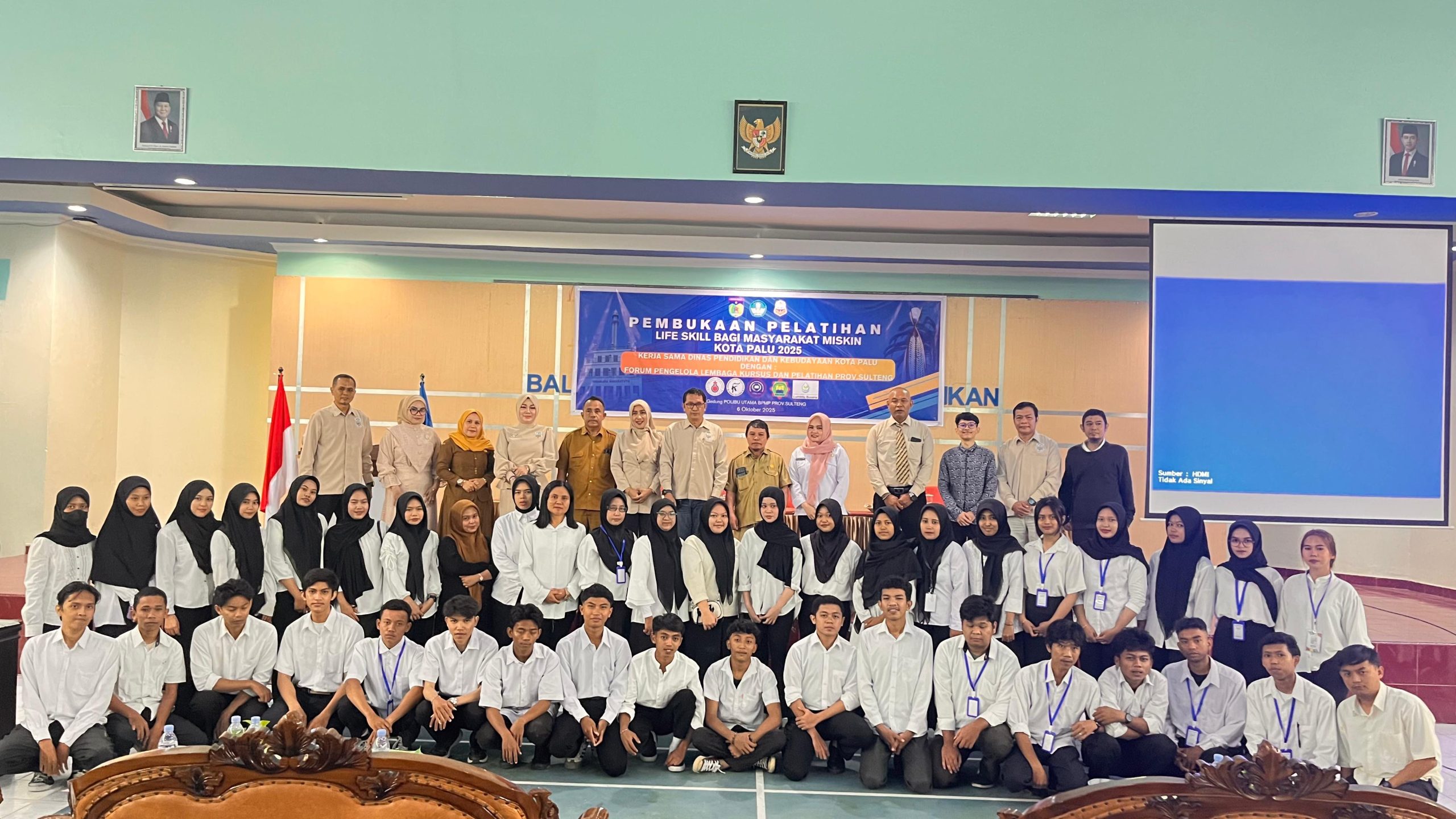 Upaya Tekan Angka Kemiskinan dan Pengangguran, Pemkot Palu Gandeng FPLKP Sulteng Gelar Pelatihan untuk Warga Kurang Mampu