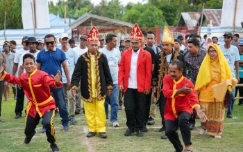 Fathur Razaq Resmi Buka Koni Sulteng Cup 2025 di Lapangan Batu Raja Tomini