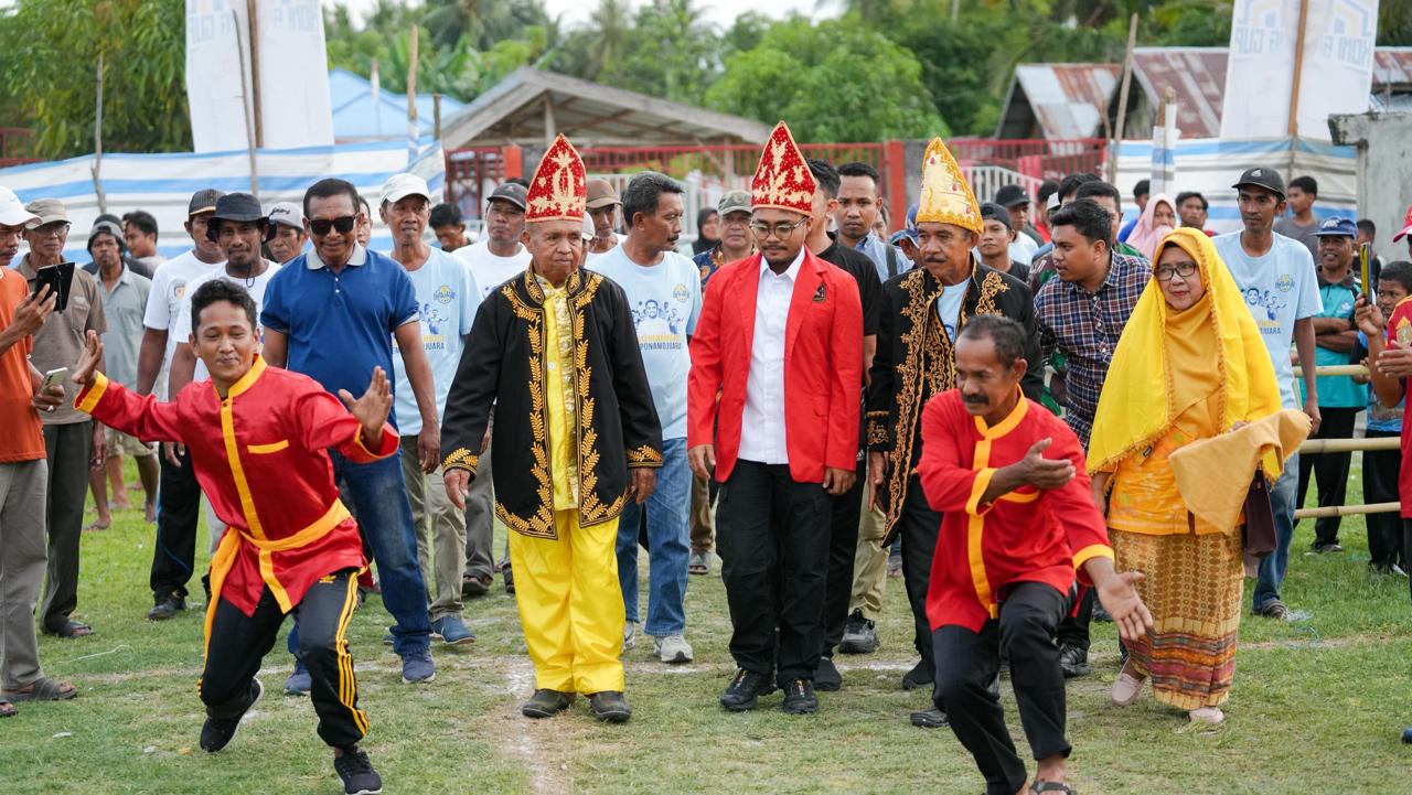 Fathur Razaq Resmi Buka Koni Sulteng Cup 2025 di Lapangan Batu Raja Tomini
