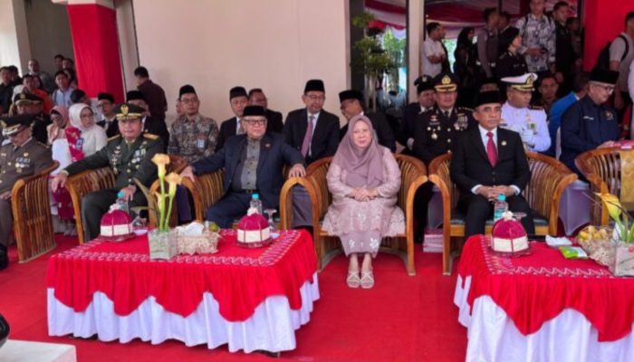 Ketua DPRD Sulteng Hadiri Upacara Hari Bhayangkara ke-79, Tegaskan Dukungan untuk Polri