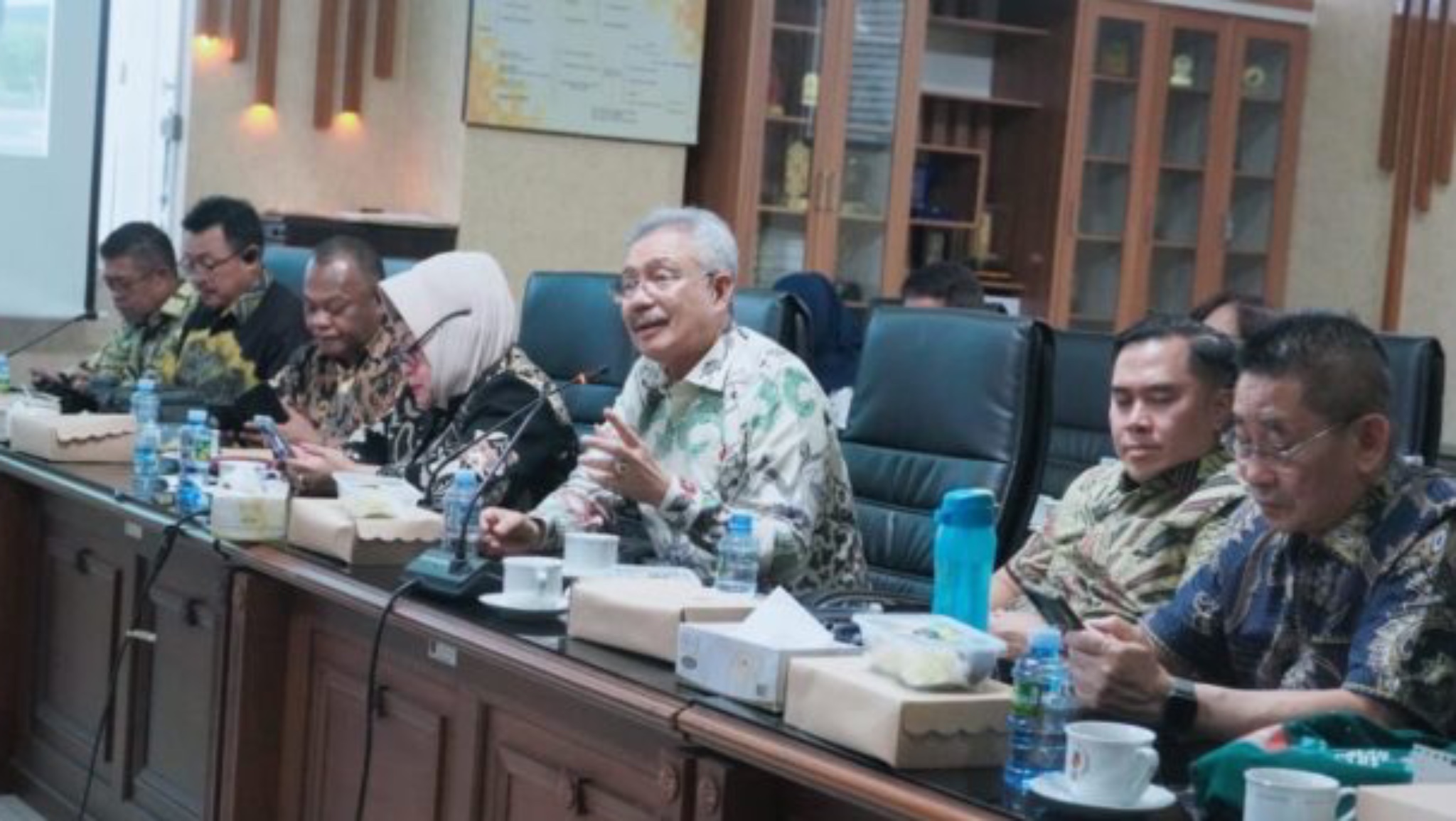 Pansus RPJMD DPRD Sulteng Lakukan Studi Komparasi ke DPRD Kalimantan Selatan
