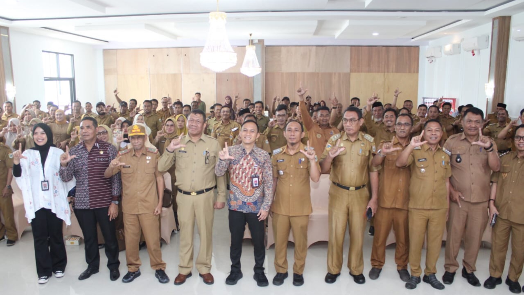 Pemkab Morowali Gandeng OJK Sulteng Gelar Sosialisasi Peningkatan Literasi dan Inklusi Keuangan Masyarakat