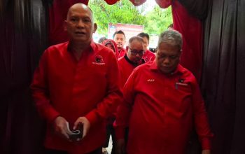 Muharram Nurdin Bergeser Kursi, Matindas J Rumambi Nahkodai PDIP Sulteng