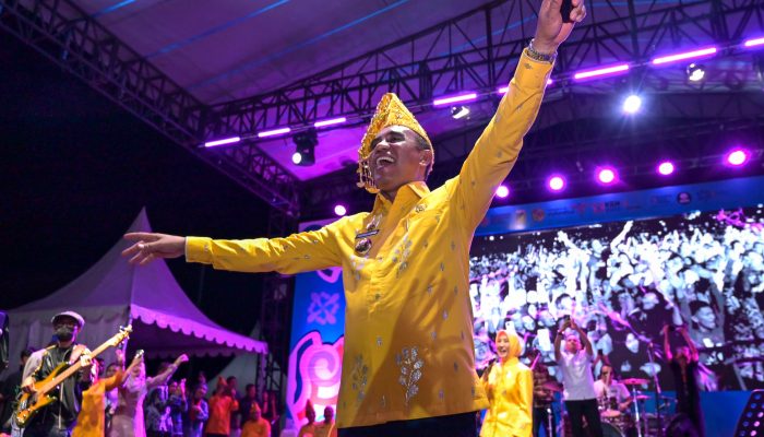 Anwar Hafid Berencana Buka Jalur Pelayaran Pelawa-Togean untuk Permudah Akses Wisatawan