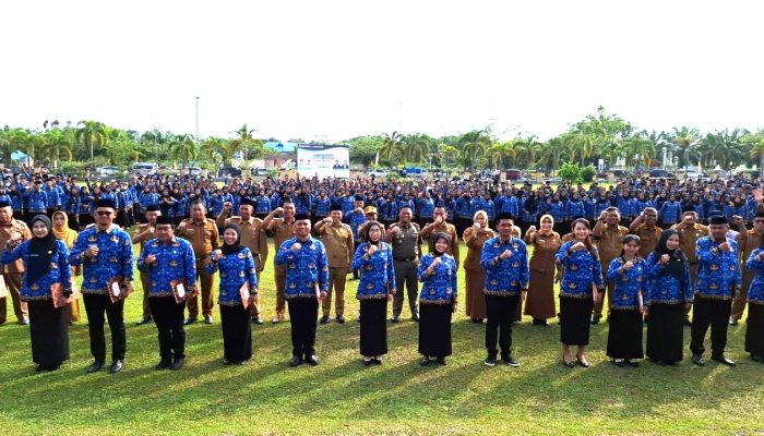 1.430 Honorer Morowali Dilantik Jadi PPPK Paruh Waktu, Bupati Iksan Minta Tingkatkan Pelayanan Publik