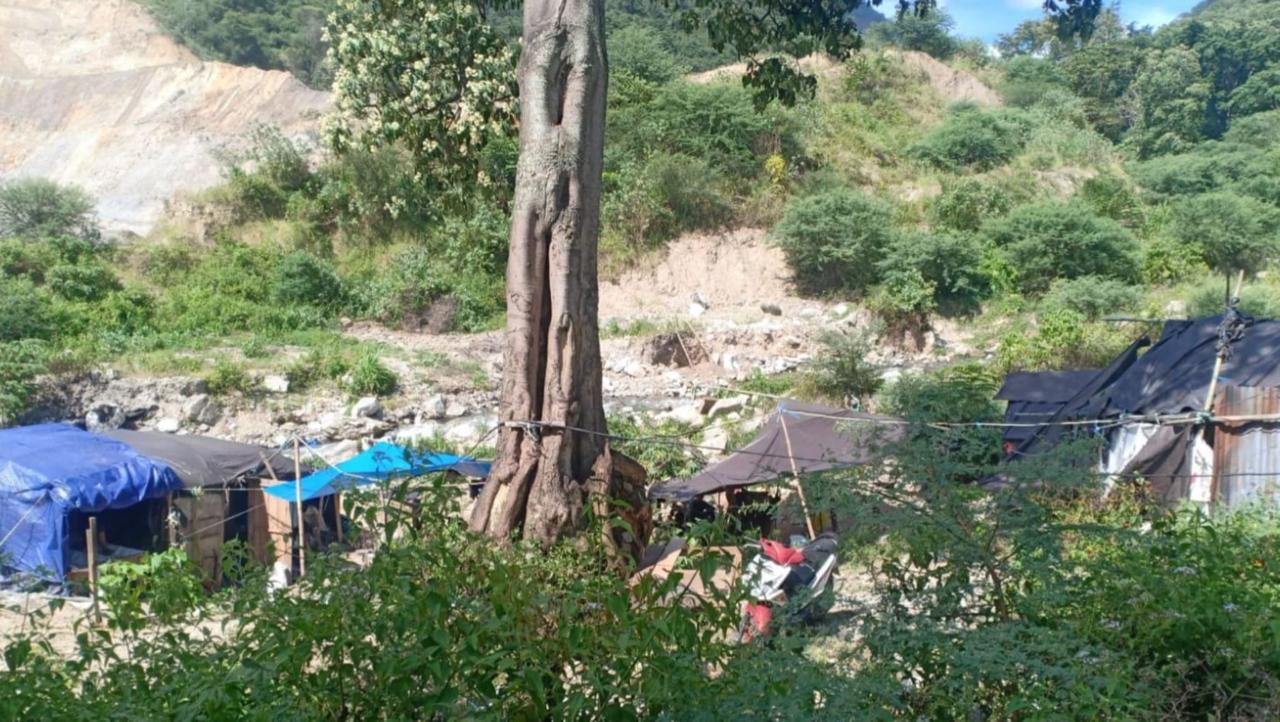 Kawasan Tambang Ilegal Poboya Kembali Menelan Korban, Satu Pekerja Asal Sulut Tewas Tertimbun Longsor