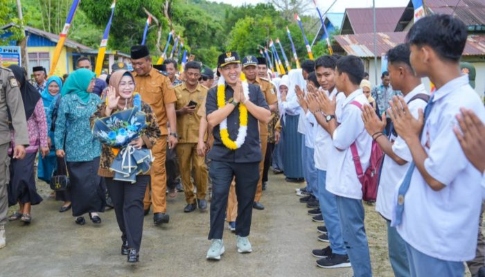 Bupati Iksan Baharudin Abdul Rauf Minta Laporkan Praktik Pungli yang Merugikan Guru Pedalaman