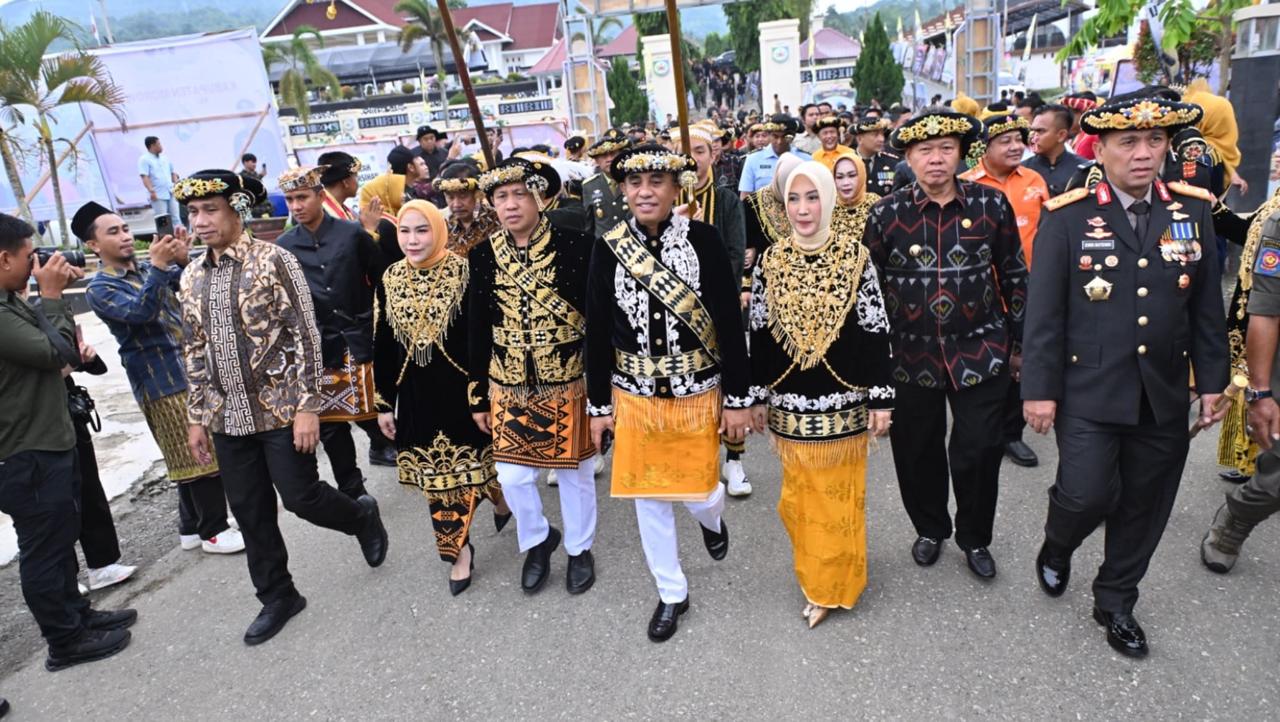 HUT ke-26 Morowali, Gubernur Sulteng Anwar Hafid Tekankan Pengawasan Lingkungan dan Pemberdayaan SDM