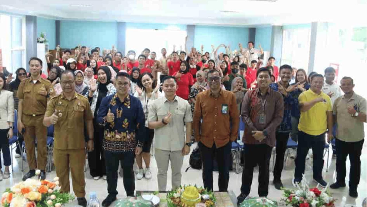 Jelang Keberangkatan ke Luar Negeri, OJK Sulteng dan BP3MI Bekali Calon Pekerja Migran Pengelolaan Keuangan