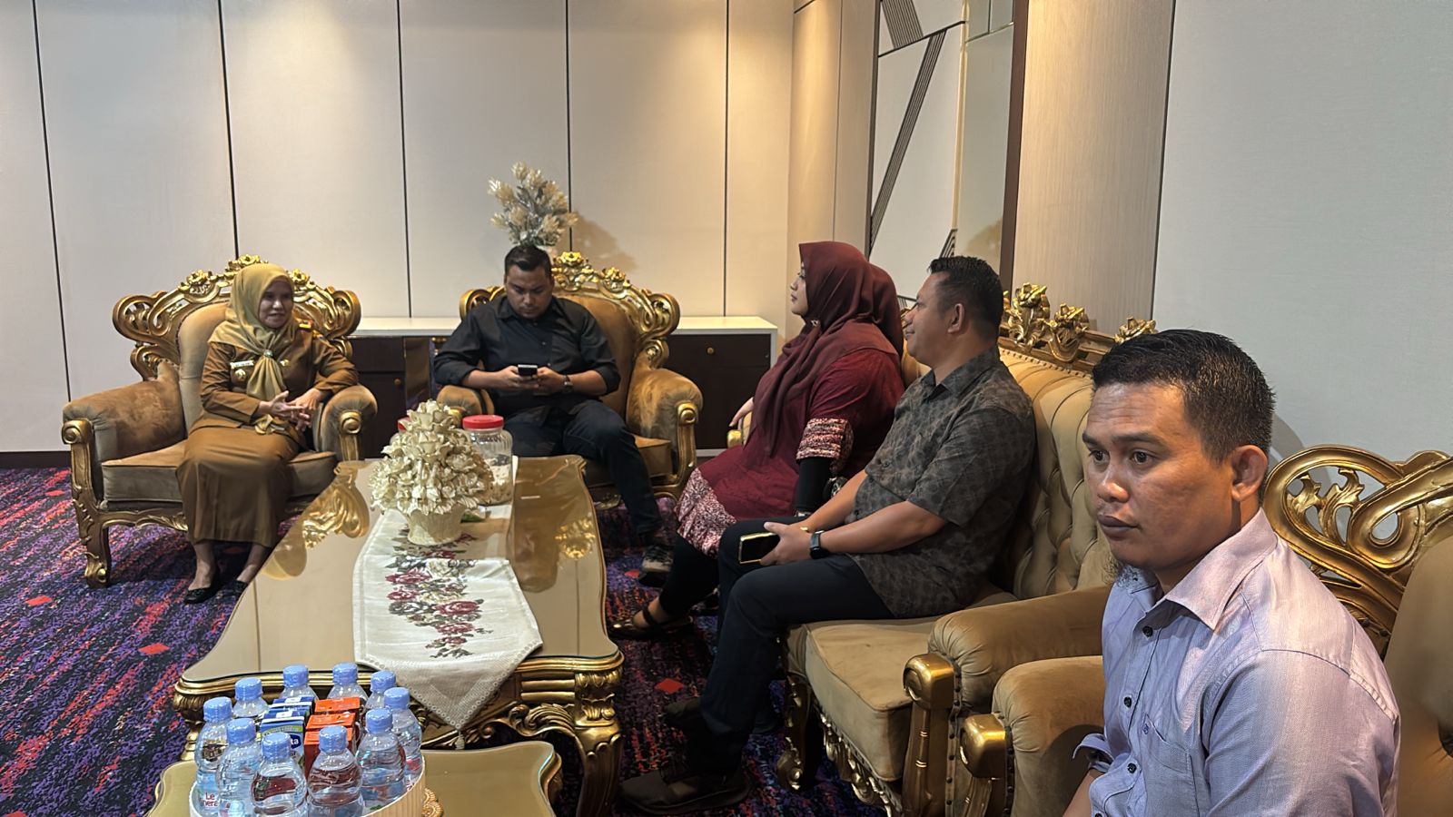 Sekwan DPRD Sulteng Terima Kunjungan Kerja Banggar dan BK DPRD Banggai Laut, Bahas Penguatan Kelembagaan-Isu Strategis