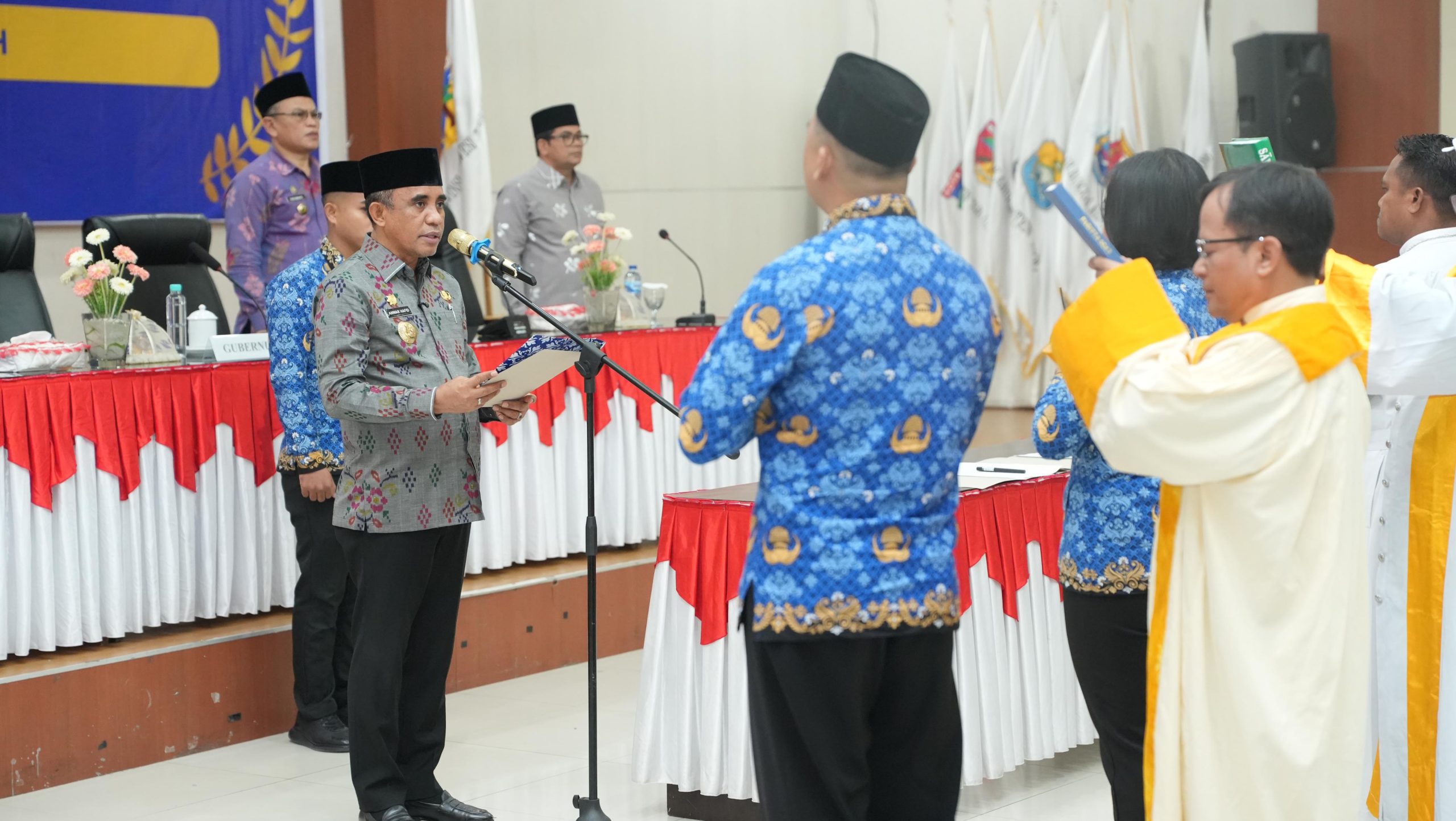 Gubernur Anwar Hafid Pimpin Pengambilan Sumpah ASN Sulteng, Ingatkan Pentingnya Integritas dan Kerja Ikhlas