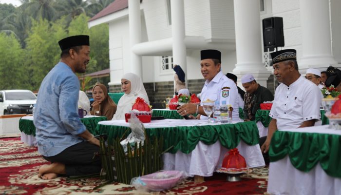 Pemkab Morowali Sambut HUT ke-26 dengan Zikir Akbar dan Tradisi Mesa’u Iniya