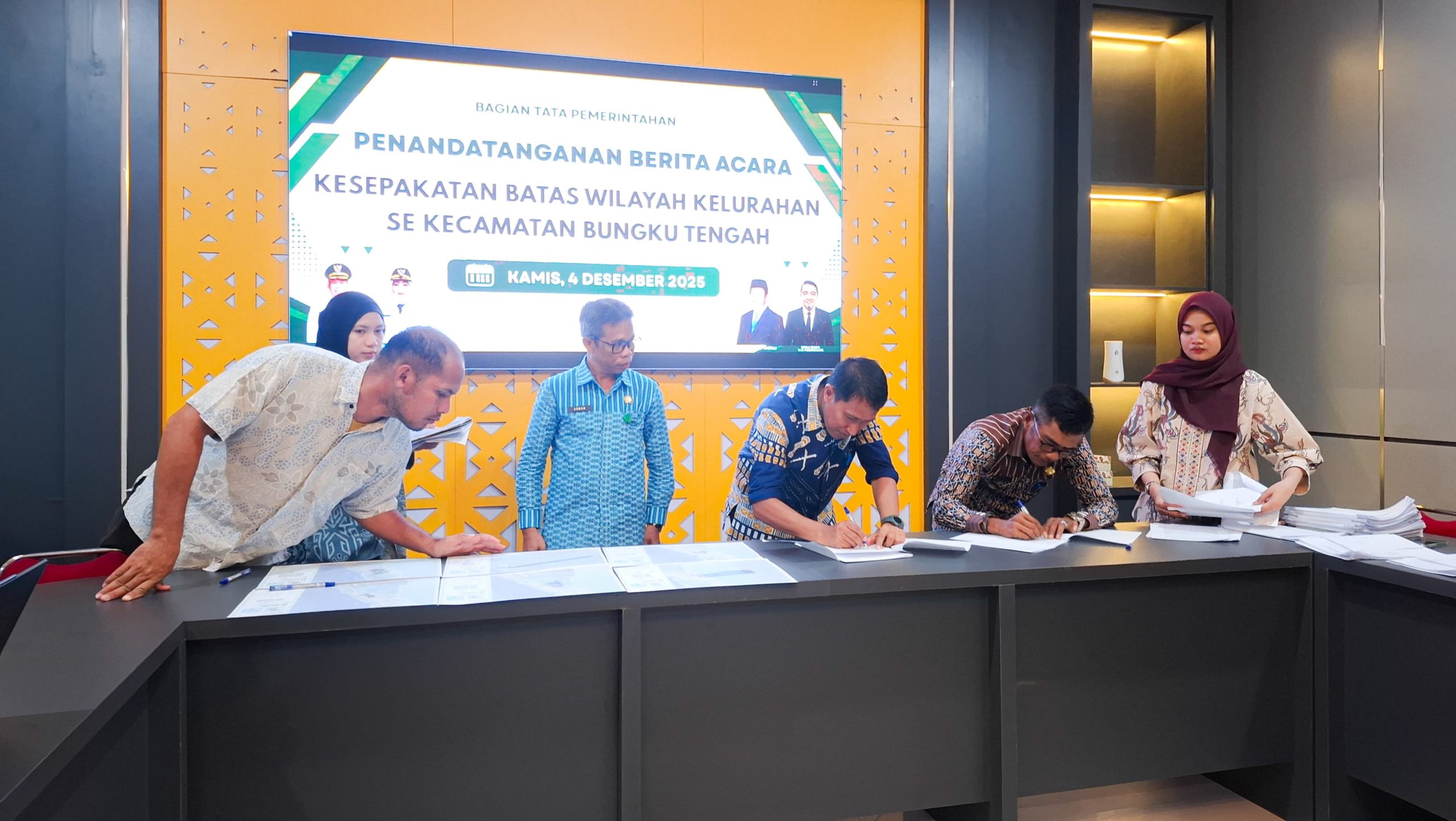 Penandatanganan Kesepakatan Batas Kelurahan se-Kecamatan Bungku Tengah Resmi Digelar