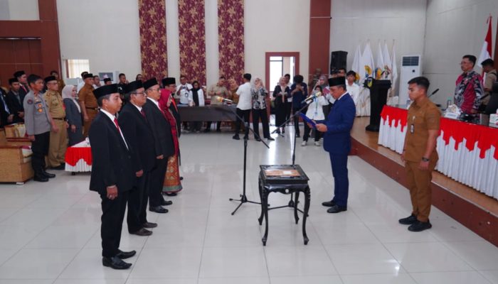 Elisa Bunga Allo Hadiri Pelantikan Komisioner Komisi Informasi Sulteng 2025–2029