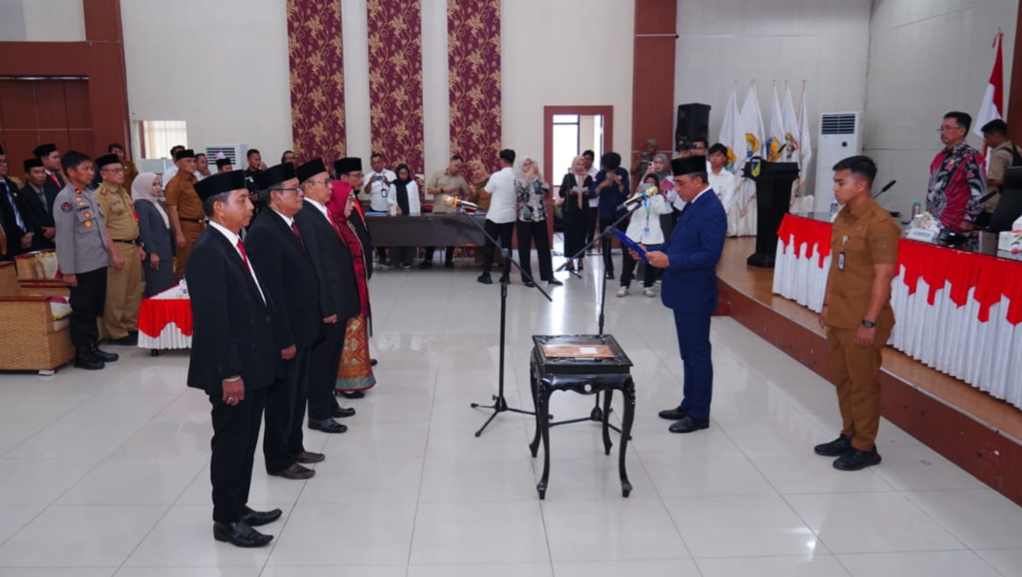 Elisa Bunga Allo Hadiri Pelantikan Komisioner Komisi Informasi Sulteng 2025–2029