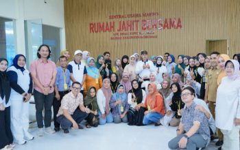 Bupati Iksan dan Wabup Iriane Iliyas Tinjau Aktivitas Produksi di Rumah Jahit Bersama Morowali