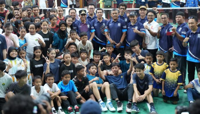 Gubernur Anwar Hafid Resmi Buka Kejurprov Bulu Tangkis Sulteng 2025