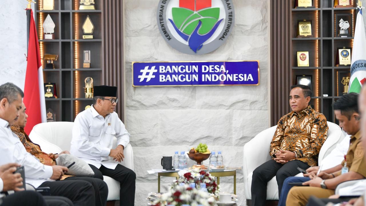 Temui Mendes PDT, Gubernur Anwar Hafid Bahas Percepatan Digitalisasi 606 Desa Blank Spot di Sulteng