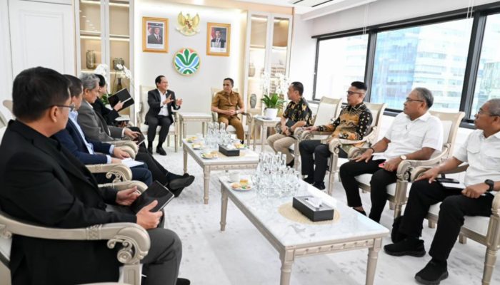 Gubernur Sulteng Anwar Hafid Laporkan Aktivitas Tambang Ilegal Poboya Palu ke Menteri LH, Sebut Berperan Aktif Merusak Lingkungan hingga Memakan Korban Jiwa