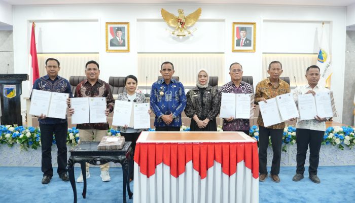 Anwar Hafid Klaim Sulteng Jadi Daerah Pertama di Indonesia Berikan Beasiswa kepada Seluruh Generasi Muda Lewat Program Berani Cerdas