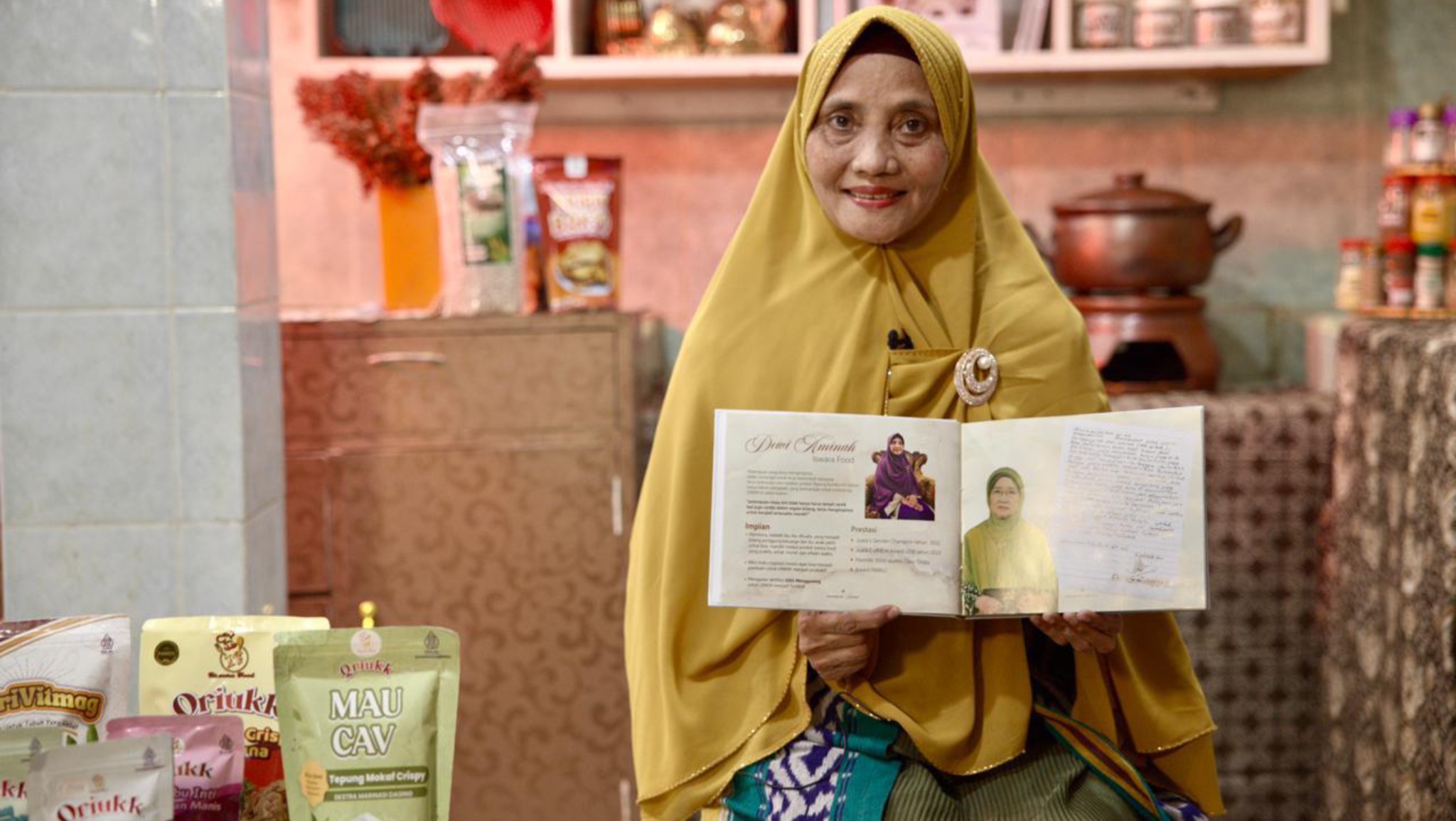 Sosok Perempuan Tangguh di Balik Iswara Food, Bangkit dari Krisis hingga Sukses Produksi Bumbu Kemasan Berkat Pemberdayaan BRI