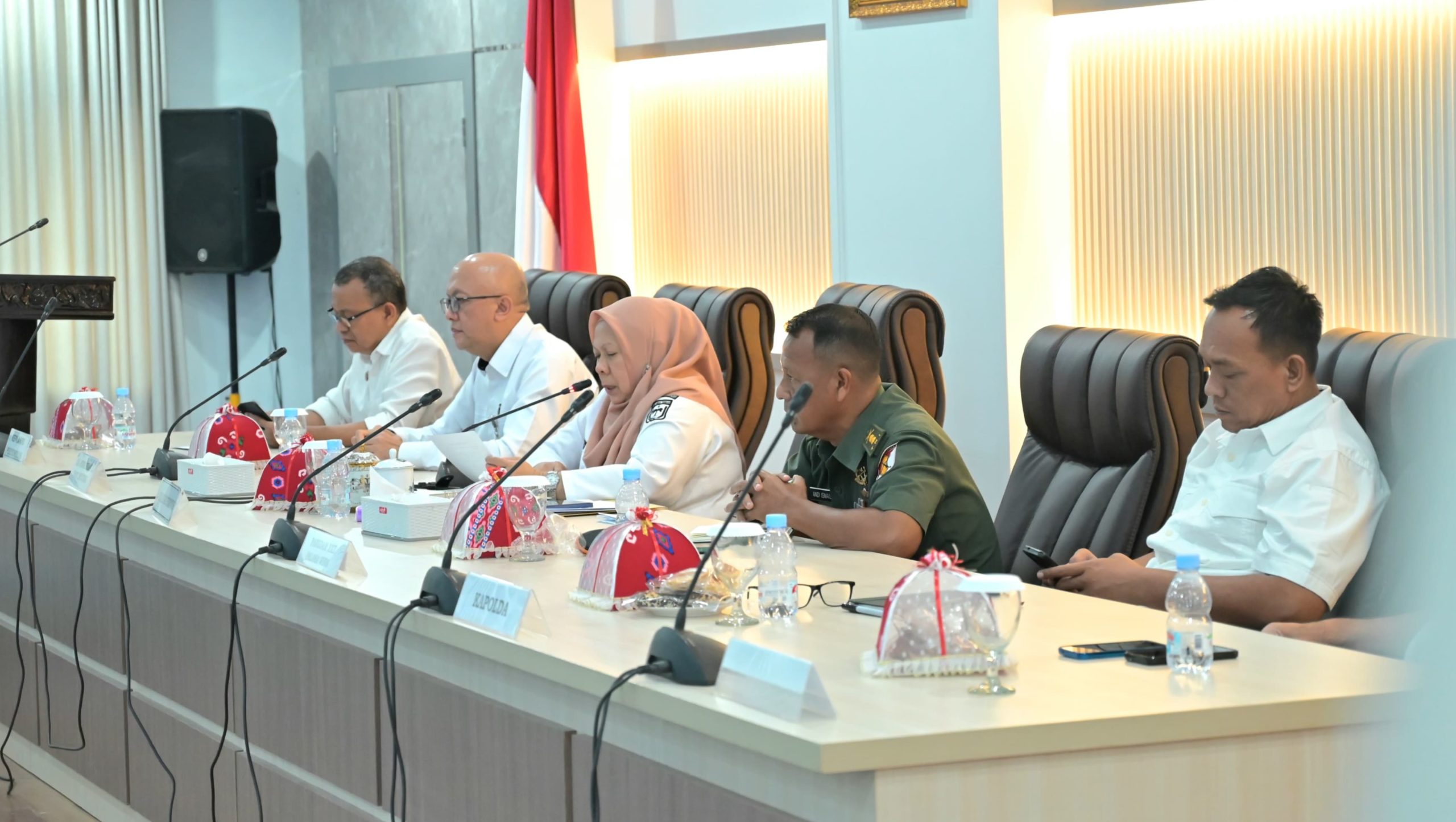Wagub Reny Lamadjido dan TPID Sulteng Bahas Strategi Pengendalian Inflasi Jelang Ramadhan dan Idulfitri 2026