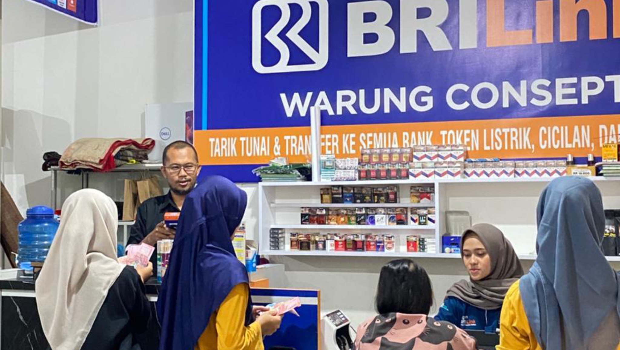 Keluarga di Jepara Ini Berhasil Ciptakan Lapangan Kerja Lewat BRILink Agen