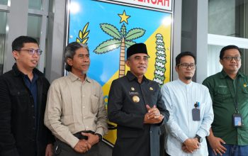 Gubernur Sulteng dan PLN Bahas Percepatan Pemerataan Listrik Desa