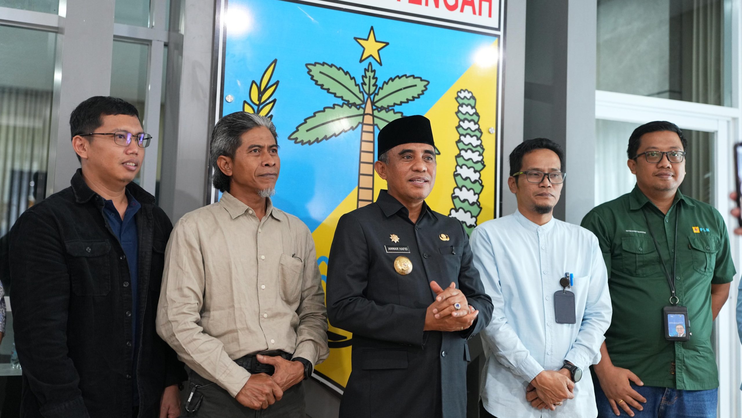 Gubernur Sulteng dan PLN Bahas Percepatan Pemerataan Listrik Desa