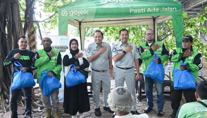 Dirut JR Awaluddin Sambangi Basecamp Ojol Rawa Buaya, Perkuat Budaya Keselamatan
