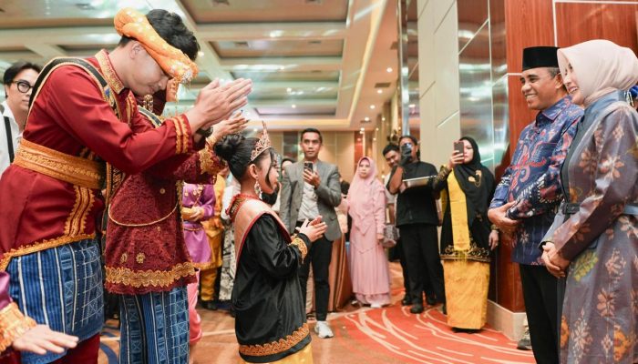 Gubernur Anwar Hafid Kukuhkan Pengurus KKB Sulteng Periode 2026–2029