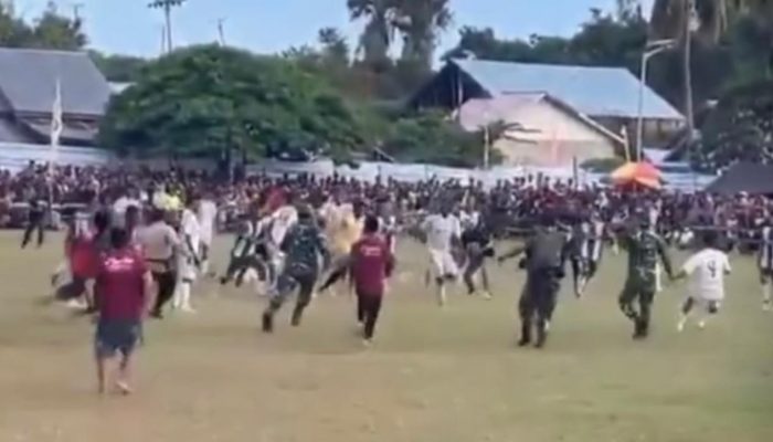 Final Sepak Bola di Desa Sejoli Parimo Ricuh, Raja Tarkam Seydou Diakite Dikeroyok