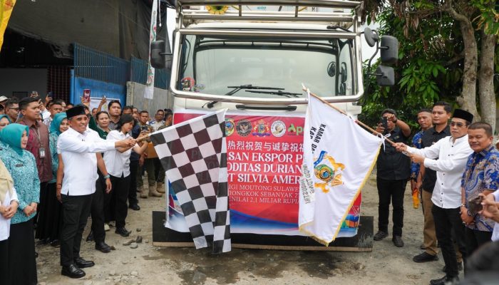Ekspor Perdana 27 Ton Durian Beku Parimo ke Pasar Tiongkok