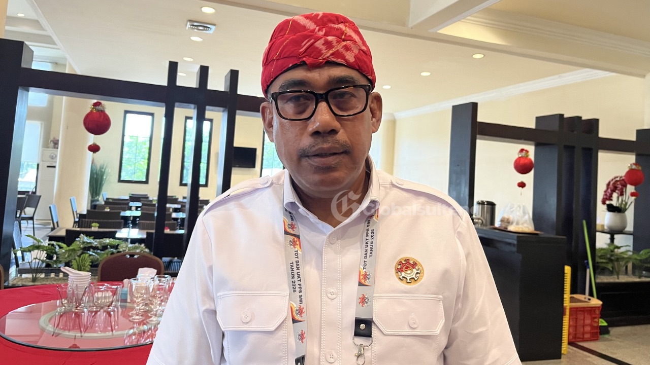 Respons Wakil Ketua DPRD Sulteng Ambo Dalle Soal Ribuan Tenaga Honorer Belum Terangkat Jadi ASN