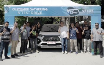 Hadirkan New Veloz Hybrid EV di Kota Palu, Kalla Toyota Gelar Test Drive dan Customer Gathering