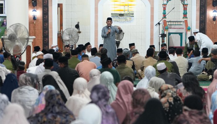 Gubernur Sulteng Anwar Hafid Launching Gerakan Siswa Cinta Masjid di Donggala