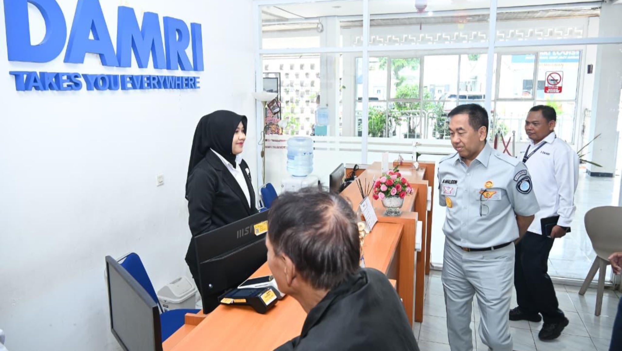 Perkuat Sinergi Keselamatan, Dirut Jasa Raharja Kunjungi Perum DAMRI Kemayoran