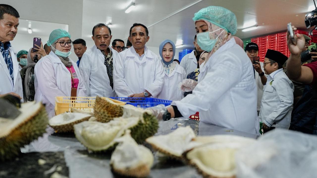 Resmikan Packing House Durian Parimo, Anwar Hafid Minta Dinas Terkait Susun Langkah Tingkatkan Hasil Panen