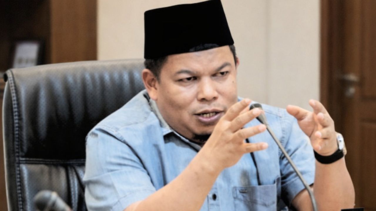 Sekretaris Komisi III DPRD Sulteng Curiga Penghentian Sementara Operasional Hengjaya Mineralindo Hanya Strategi Redam Tekanan Publik
