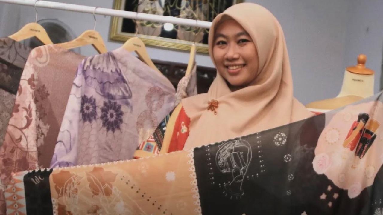 Pemberdayaan BRI Tumbuhkan Kreativitas Pelaku Usaha Hijasmita Lewat Desain Hijab Modern Bernuansa Lokal