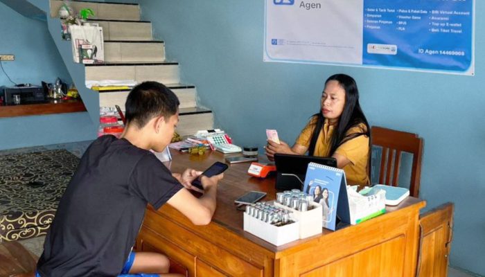 Rumiatun Sulap Kios Pupuk Jadi Agen BRILink, Permudah Akses Keuangan Warga Grobogan