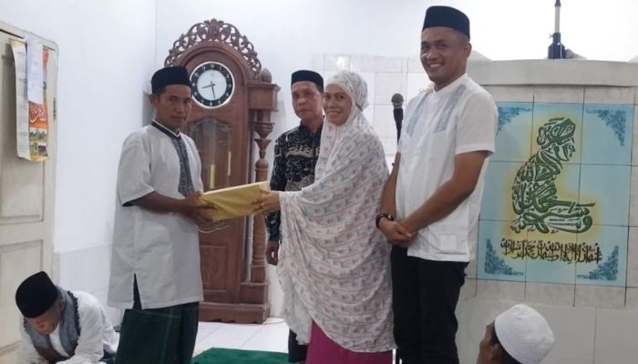 Perkuat Silaturahmi, Sekretariat DPRD Sulteng Safari Ramadhan di Masjid Darussa’ada Donggala