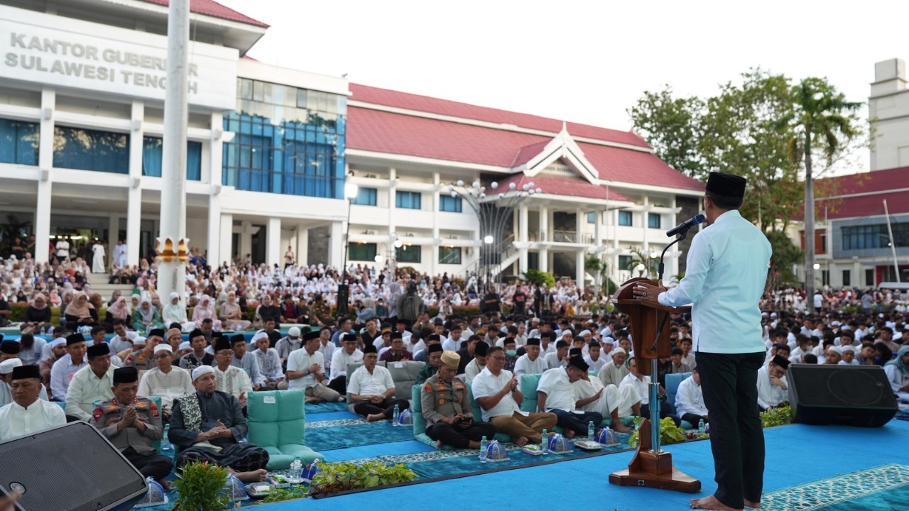 Puluhan Ribu Warga Hadiri Bukber Sulteng Nambaso di Kota Palu