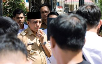 Ribuan Honorer Pemprov Sulteng Kecewa, Pernyataan Anwar Hafid Tak Merumahkan Berbeda dengan Realitas di Lapangan