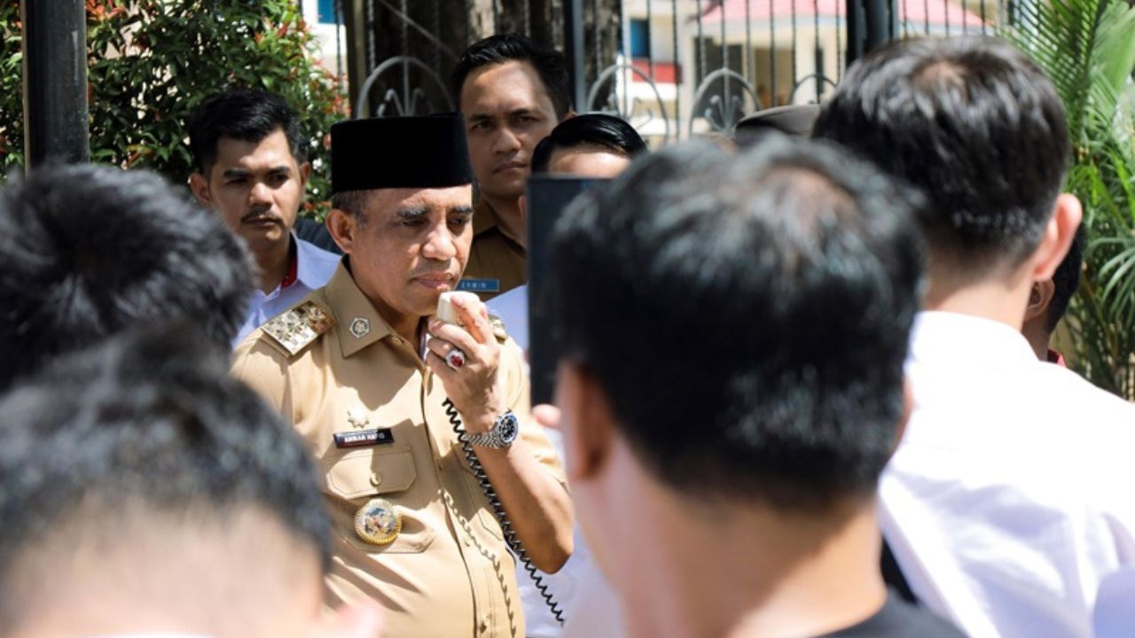 Ribuan Honorer Pemprov Sulteng Kecewa, Pernyataan Anwar Hafid Tak Merumahkan Berbeda dengan Realitas di Lapangan