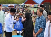 Anwar Hafid Bagikan Paket Sembako dan Buka Puasa Bersama di Momen HUT Kabupaten Poso ke-131