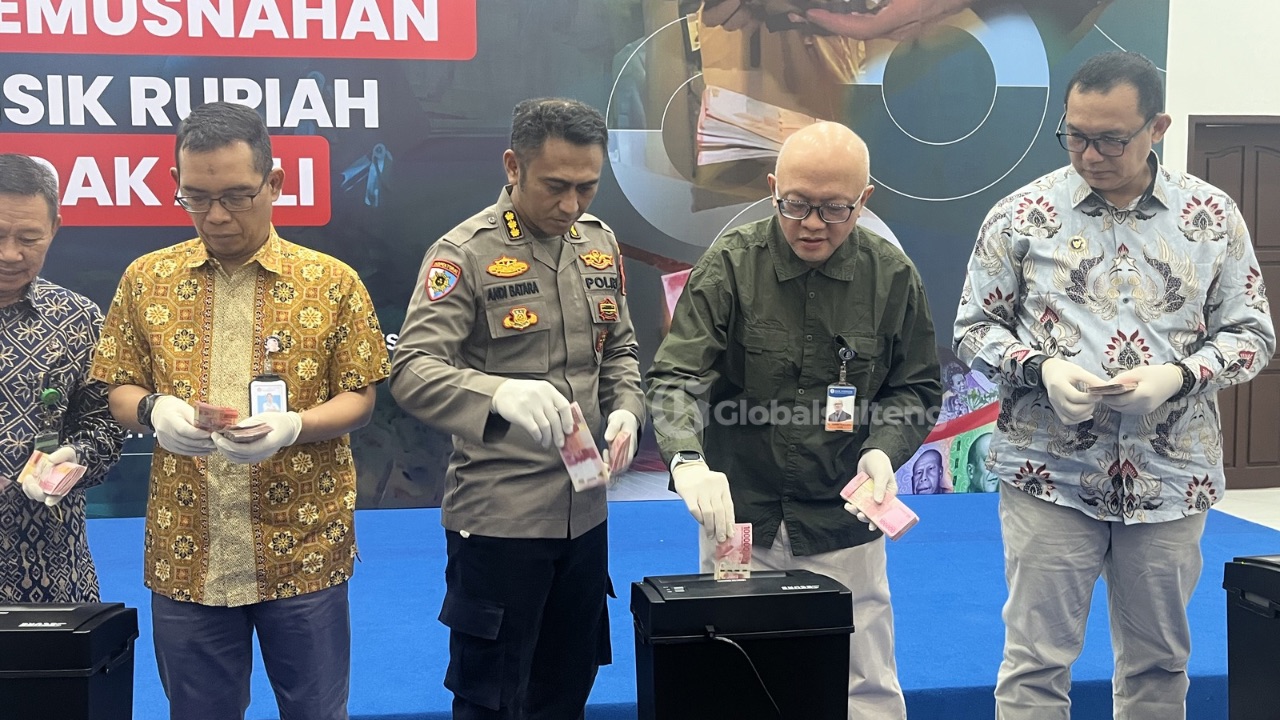 BI Sulteng Musnahkan Ribuan Lembar Uang Palsu Temuan Sejak 2014 hingga 2025