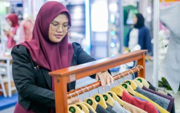 LinkUMKM BRI Dorong Pengusaha Perempuan Naik Kelas, JJC Rumah Jahit Berhasil Kembangkan Fesyen Wastra Eksklusif
