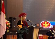 Dikukuhkan Jadi Guru Besar, Prof Husnah Paparkan Strategi Keuangan Hadapi Geopolitik Dunia