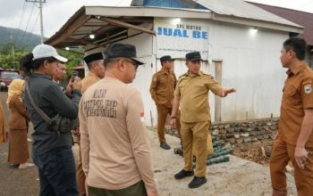 Bupati Morowali Iksan Baharudin Tinjau Lokasi Banjir, Instruksikan Normalisasi Saluran Air dan Pembersihan Material Lumpur